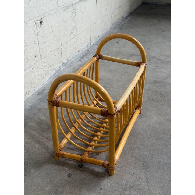 Mid 20th Century Vintage Rattan Magazine Rack Newspaper Holder Boho Wicker Mid Century Stand For Sale - Image 5 of 10