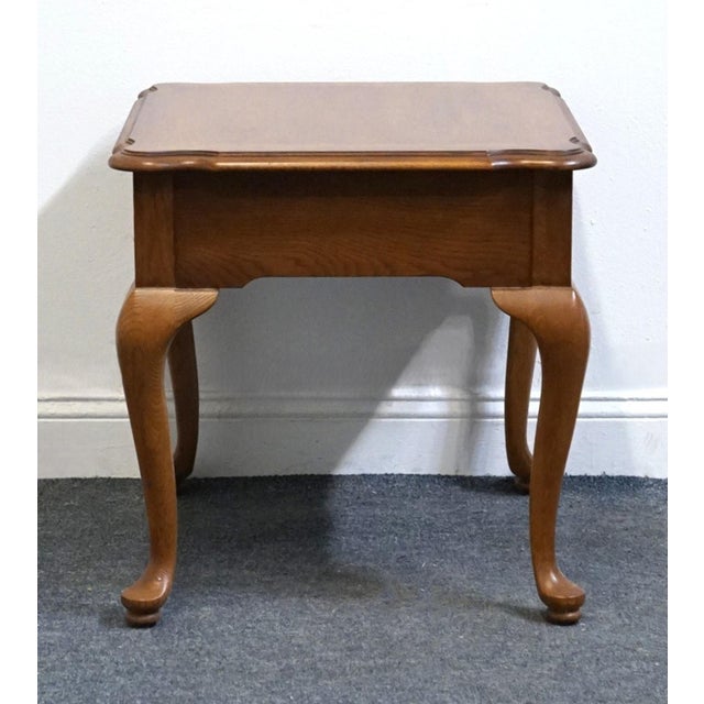 Thomasville Furniture New American Oak Collection 22" Accent End Table 24531-210 For Sale - Image 11 of 12