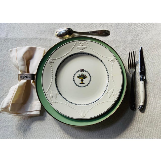 Coveted Country House Elegance - Perfect for Collectors & Design Enthusiasts Transform your table with this exceptional...