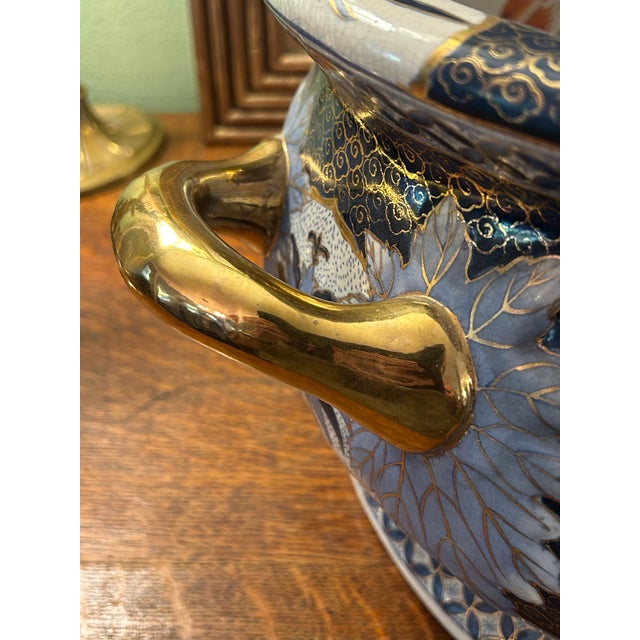 Mid 20th Century Large 23” Blue and White Chinoiserie Imari Style Foot Bath Jardiniere For Sale - Image 9 of 12