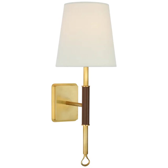 Inspired by natural materials, elements are brought to life with the simple lighting of Amber Lewis' Griffin series....