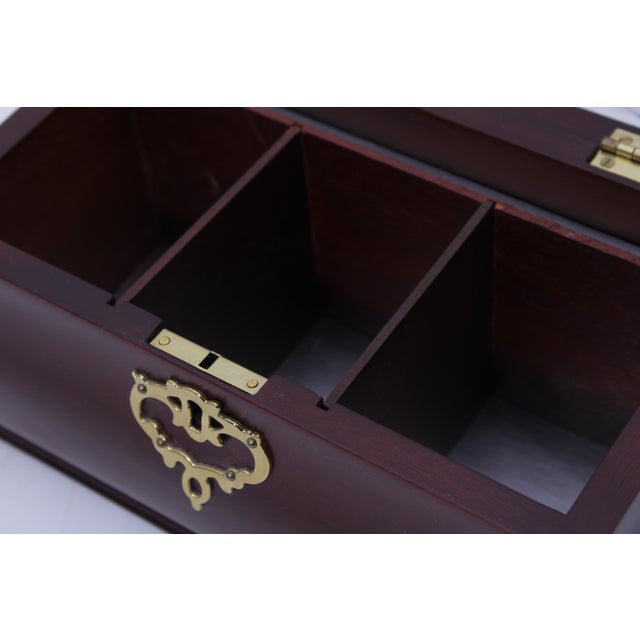 1980s Virginia Metalcrafters Mahogany Rectangular Tea Caddy Jewelry Box For Sale - Image 5 of 14