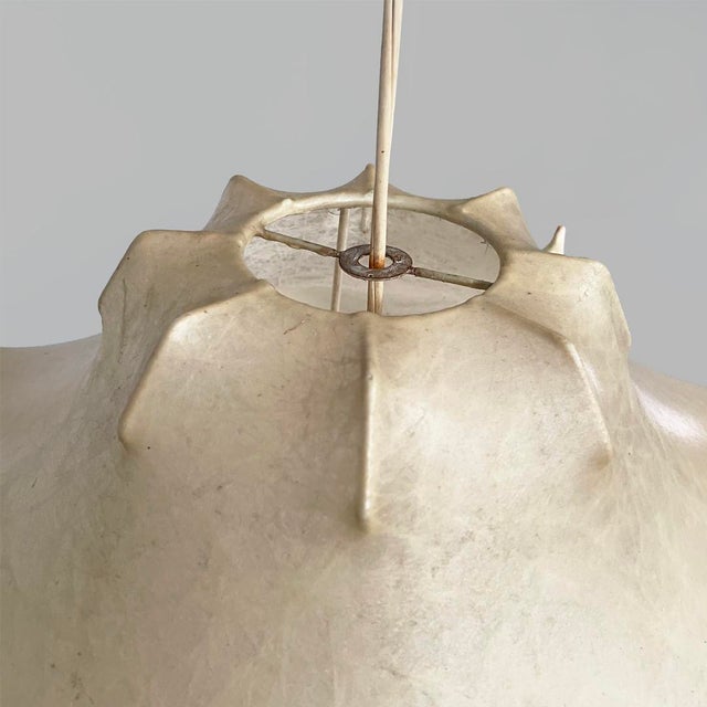 Italian Cocoon Chandelier Viscontea by Achille and Pier Giacomo Castiglioni for Flos, 1960s For Sale - Image 6 of 15