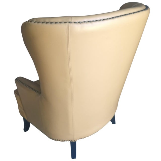 Camel A Pair of Elegant Mid-Century Leather Butterfly Wingback Chairs by Williams-Sonoma. For Sale - Image 8 of 11
