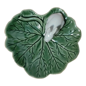 Vintage Bordallo Pinheiro White Rabbit Bunny Green Cabbage Leaf Relish Plate