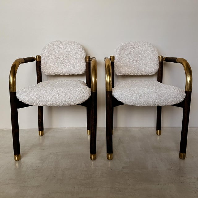 The chairs were completely renovated, the maple structure is stable, smooth and silky. The yellow copper parts have a...