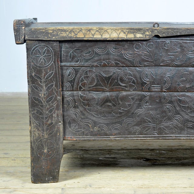 Antique Shepherd's Chest, 1850s For Sale - Image 10 of 15