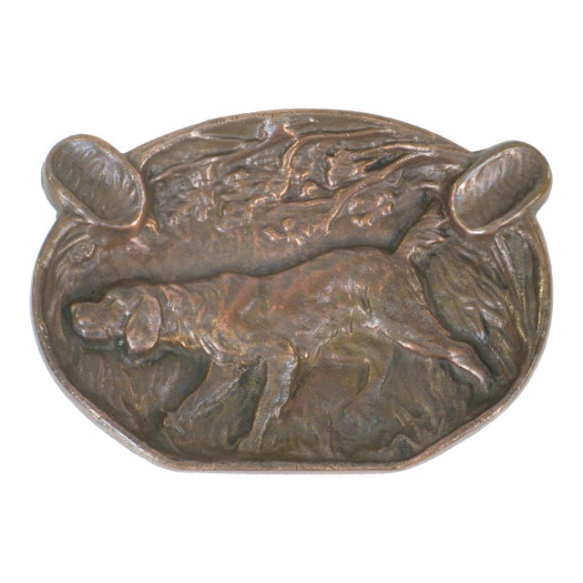 ANTIQUE ASHTRAY ART PLAQUE SOLID BRONZE, HUNTING DOG TOBACCO FISHING SPORT HUN For Sale