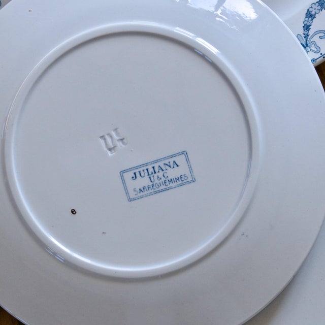 French Juliana Dessert Plates from Sarreguemines, 1888, Set of 9 For Sale - Image 9 of 11