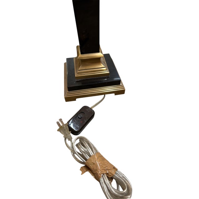 2000 - 2009 Vintage Neoclassical Black Marble and Brass Table Lamp For Sale - Image 5 of 7