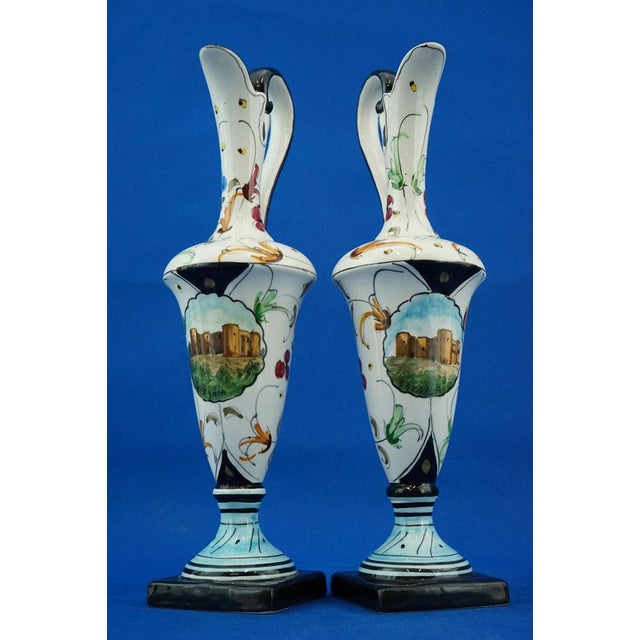 Ceramic Jugs and Vases with Views of Sicily from Deruta-Castelli, Italy, 1940s, Set of 2 For Sale - Image 11 of 18