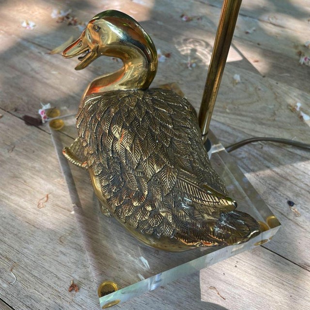 Vintage Brass Duck Table Lamp on Clear Acrylic Base, 1970s For Sale - Image 4 of 18
