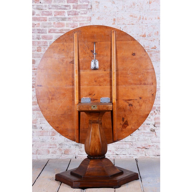Czech Biedermeier Dining Table in Walnut, 1830s For Sale - Image 12 of 18