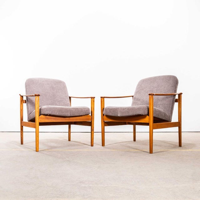 Mid-Century Grey Brushed Cotton Upholstered Armchair, 1950s For Sale - Image 3 of 9