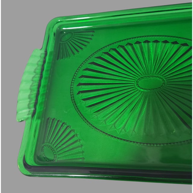 Art Deco Vintage Art-Deco Emerald Green Glass Vanity or Hors D Oeuvre Tray For Sale - Image 3 of 7