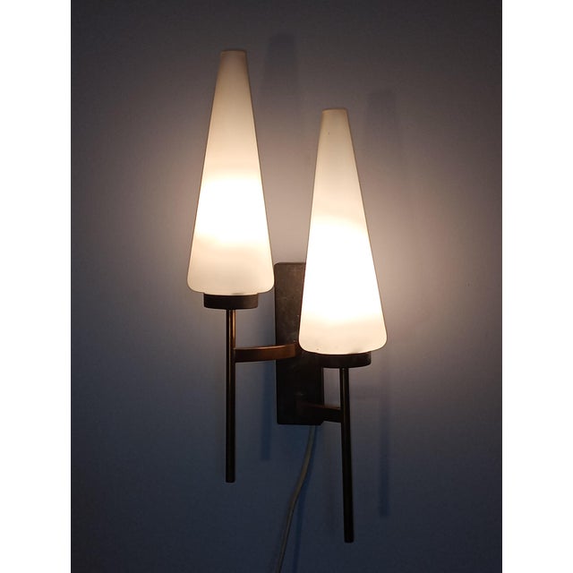 1950s Vintage French Brass and Opaline Wall Light, 1950s For Sale - Image 5 of 6