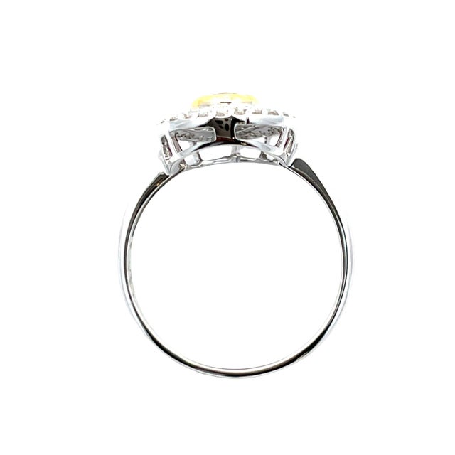 18k Gold Ring With 0.88ct Pear-Cut No Heat Certified Ruby & Diamonds Size 7.5 For Sale - Image 4 of 10