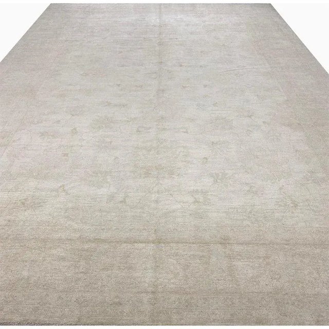 ACTUAL SIZE: 12’1″ x 17’9″ PRIMARY COLOR: Beige / Light Brown AGE: New (It's made in the 1990s and never been used)...