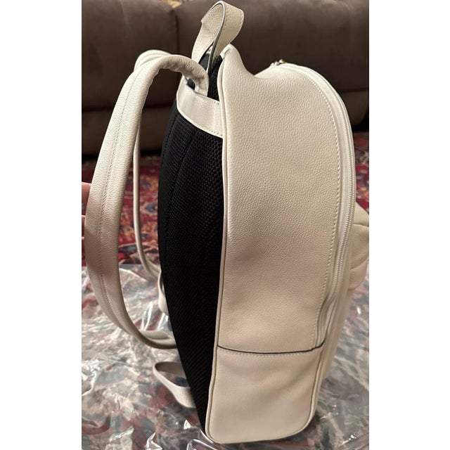 Gucci Logo Cripto Print Leather Ivory 100% Authentic W/ BOX! Unisex Backpack For Sale In New York - Image 6 of 18