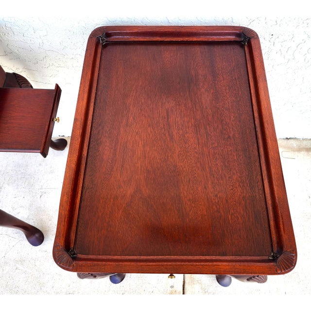 1970s Vintage Thomasville Tea Side Tables With Serving Trays Pair For Sale - Image 5 of 12