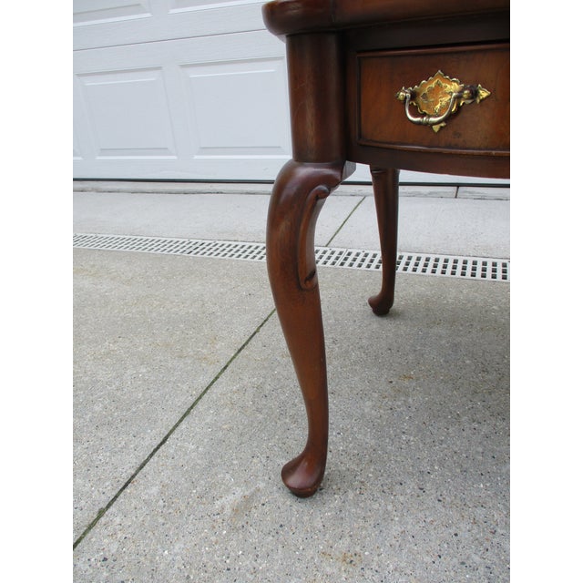 Burl Walnut Queen Anne Round Side Table Chairish