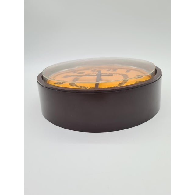 Mid-Century Modern Space Age Style Wall Clock with Orange Dial from Hanson, Ireland, 1970s-1980s For Sale - Image 3 of 11