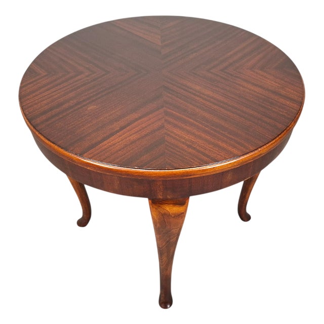 Art Deco Round Table in Wood and Veneer, Czechoslovakia, 1930s For Sale