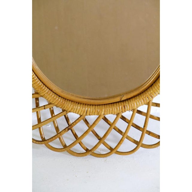 Franco Albini Mid-Century Rattan Wall Mirror in the style of Franco Albini, Italy, 1960s For Sale - Image 4 of 9