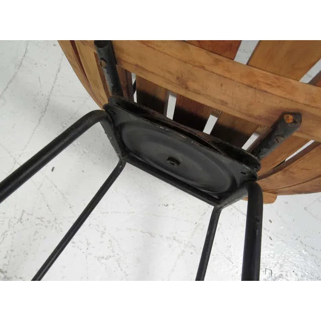 Mid-Century Modern Arthur Umanoff Swivel Slat Stools for Raymor - a Pair For Sale - Image 3 of 10