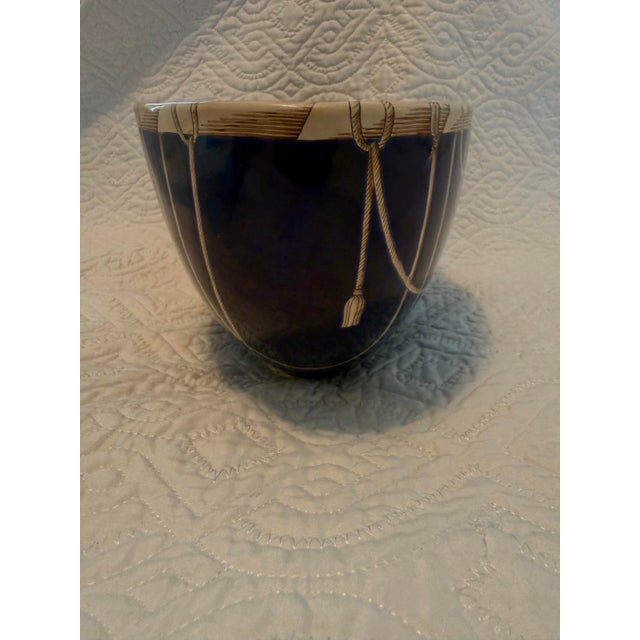 Gio Ponti for Richard Ginori Limited Edition "Donatella" Porcelain Bowl, 1996 Le Mie Donne “Donatella Bowl” - Limited Edition #30/100 For Sale - Image 9 of 9