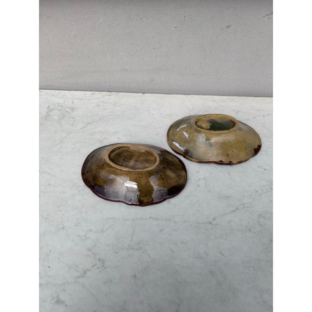 Late 19th Century Pair of 19th Century Austrian Majolica Pepper Platter Johann Maresh For Sale - Image 5 of 5