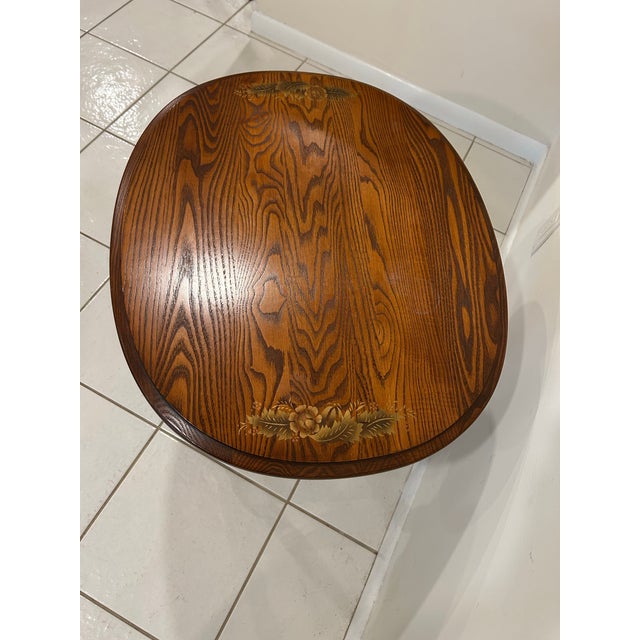 Hitchcock 1980s Authentic L. Hitchcock Signed Oval Side Table - Solid Oak Harvest Stenciled Accent End Table - Scalloped Apron For Sale - Image 4 of 12