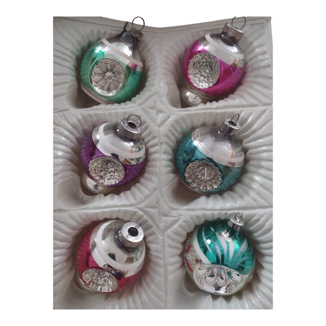 Awesome Shiny Brite Ornaments in Original Box For Sale