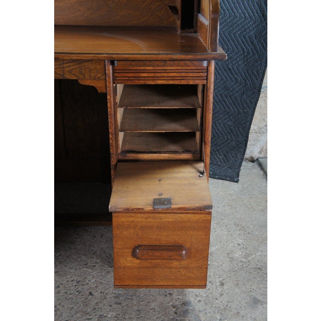 Antique Quartersawn Oak Tambour Roll Top Kneehole Secretary Bankers Writing Desk For Sale - Image 11 of 17