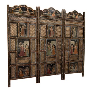 Vintage Indian Carved Turned and Painted 3 Panel Screen For Sale