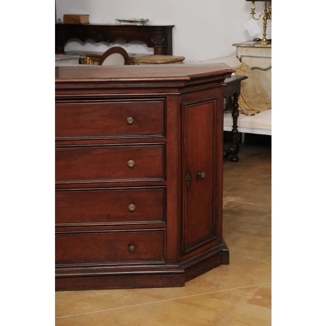 Wood Italian 17th Century Walnut Dresser with Four Drawers and Canted Side Doors For Sale - Image 7 of 12