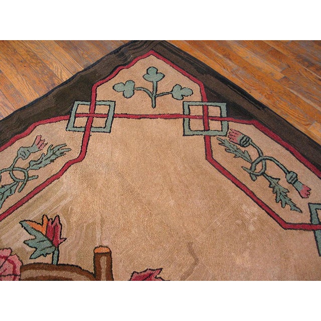 1930s Tan Beige Floral Folk Art Antique American Hooked Rug 5'9" X 8'6" Handknotted Wool Carpet For Sale - Image 4 of 6