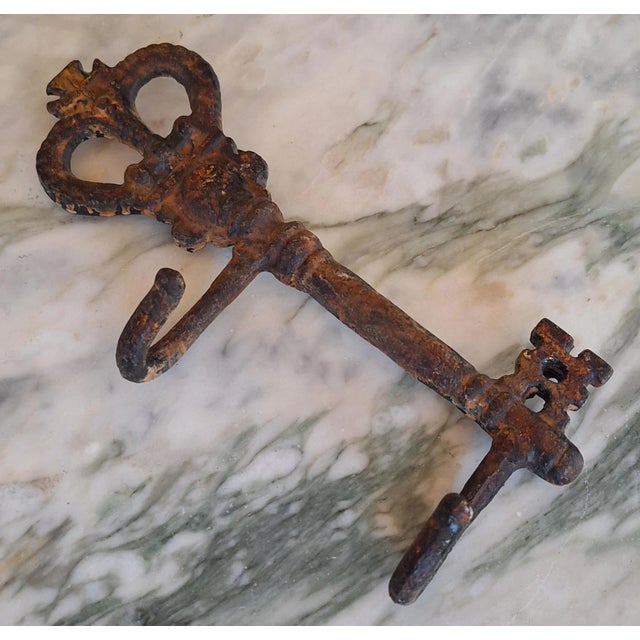 English 1990's Metal Key Hook For Sale - Image 3 of 11