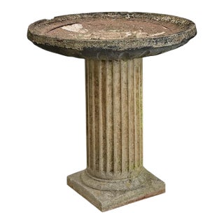 English Late 19th Century Cast Stone Bird Bath For Sale