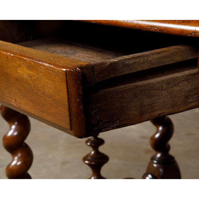 English Georgian Period Early 19th century Walnut Barley Twist Side Table For Sale - Image 12 of 12