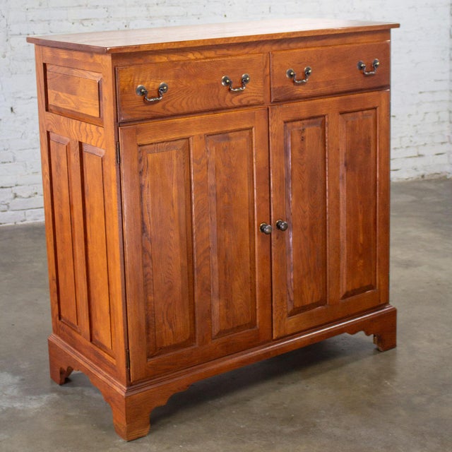 Traditional 1995 Georgian Style Solid Oak Server Cabinet or Sideboard Chestnut Creek Collection 100 Year Anniversary Edition by Keller For Sale - Image 3 of 18