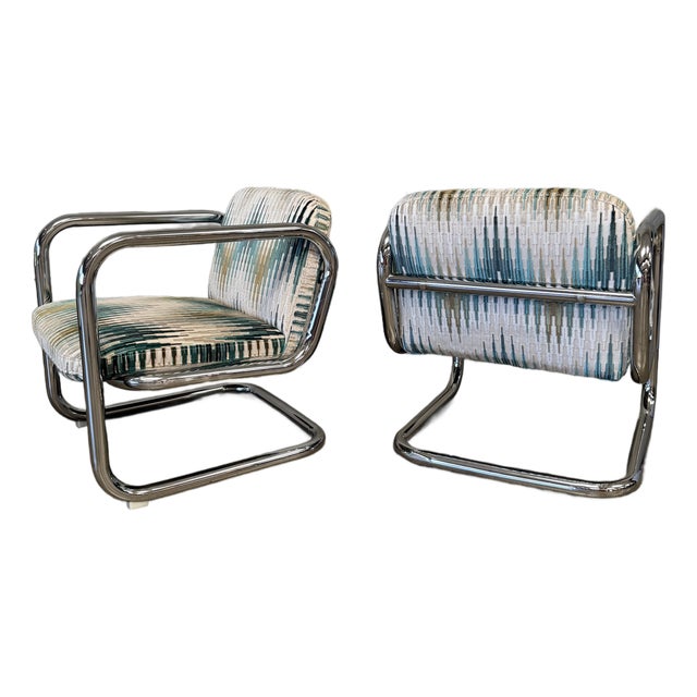 1970s Vintage Chrome Tubular Cantilever Lounge Chairs Attributed to Kinetics - Pair For Sale