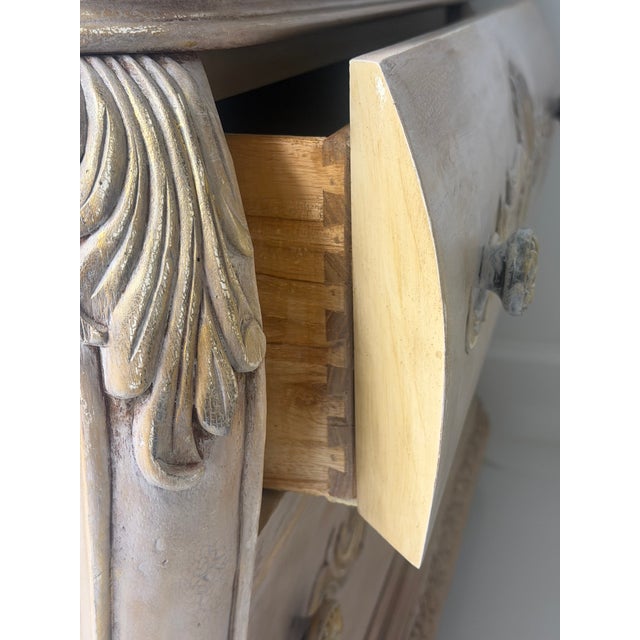 1990s French Provincial Bombe Marble Top Dresser – Louis XV Style Chest – Carved & Gilt – 3 Drawer For Sale - Image 16 of 16