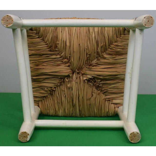 White Set of 4 Children's Wooden Chairs With Wicker Seats and Hand Painted British King's Guards Provenance: The Susie Hilfiger Collection For Sale - Image 8 of 8