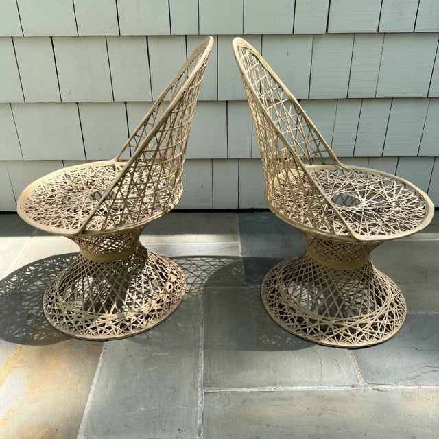 Mid-Century Modern Vintage Russell Woodard Spun Fiberglass Patio Chairs, a Pair For Sale - Image 3 of 11