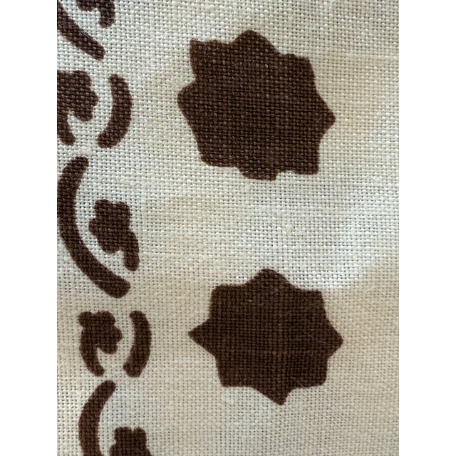 Sister Parish Sister Parish "Campobello" Linen - 8.5 Yards For Sale - Image 4 of 8