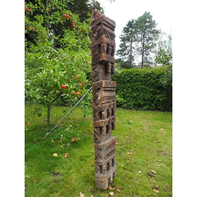 Antique Hand-Carved Wooden Pillar Column, Nuristan, Afghanistan, 1890s For Sale - Image 3 of 11