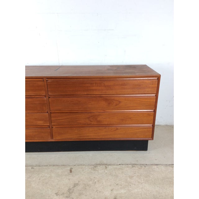 Westnofa Furniture Danish Modern Teak 8 Drawer Lowboy Dresser For Sale - Image 4 of 18