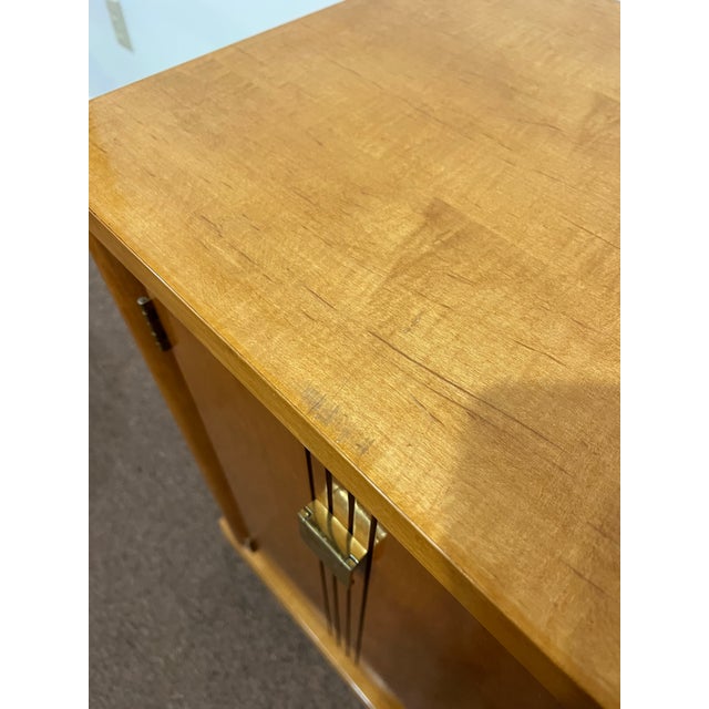 1960s Hickory White Genesis Art Deco Tiger Maple Sideboard Buffet Cabinet For Sale - Image 12 of 12