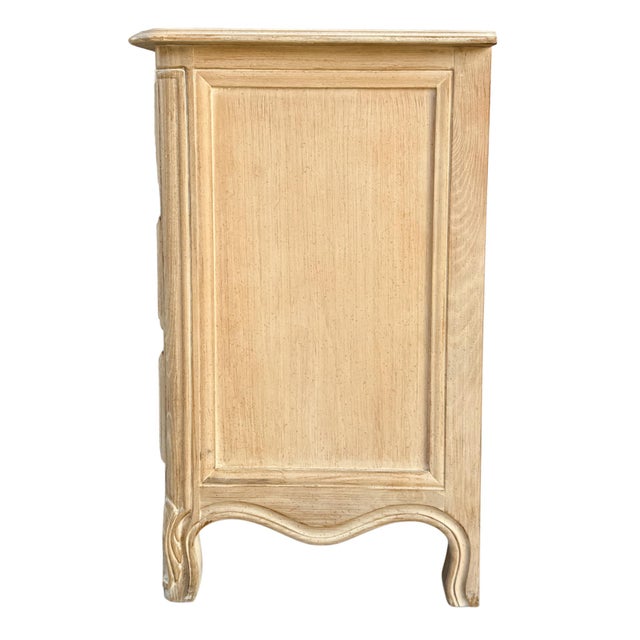 1970s Drexel French Provincial Cabernet Blanc 9 Drawer Dresser / Credenza For Sale - Image 12 of 13